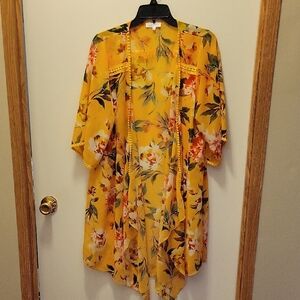 Emory Park Yellow Floral Kimono